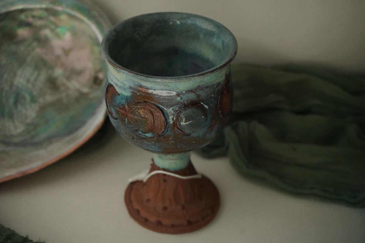 Faces of the Moon Labradorite Chalice