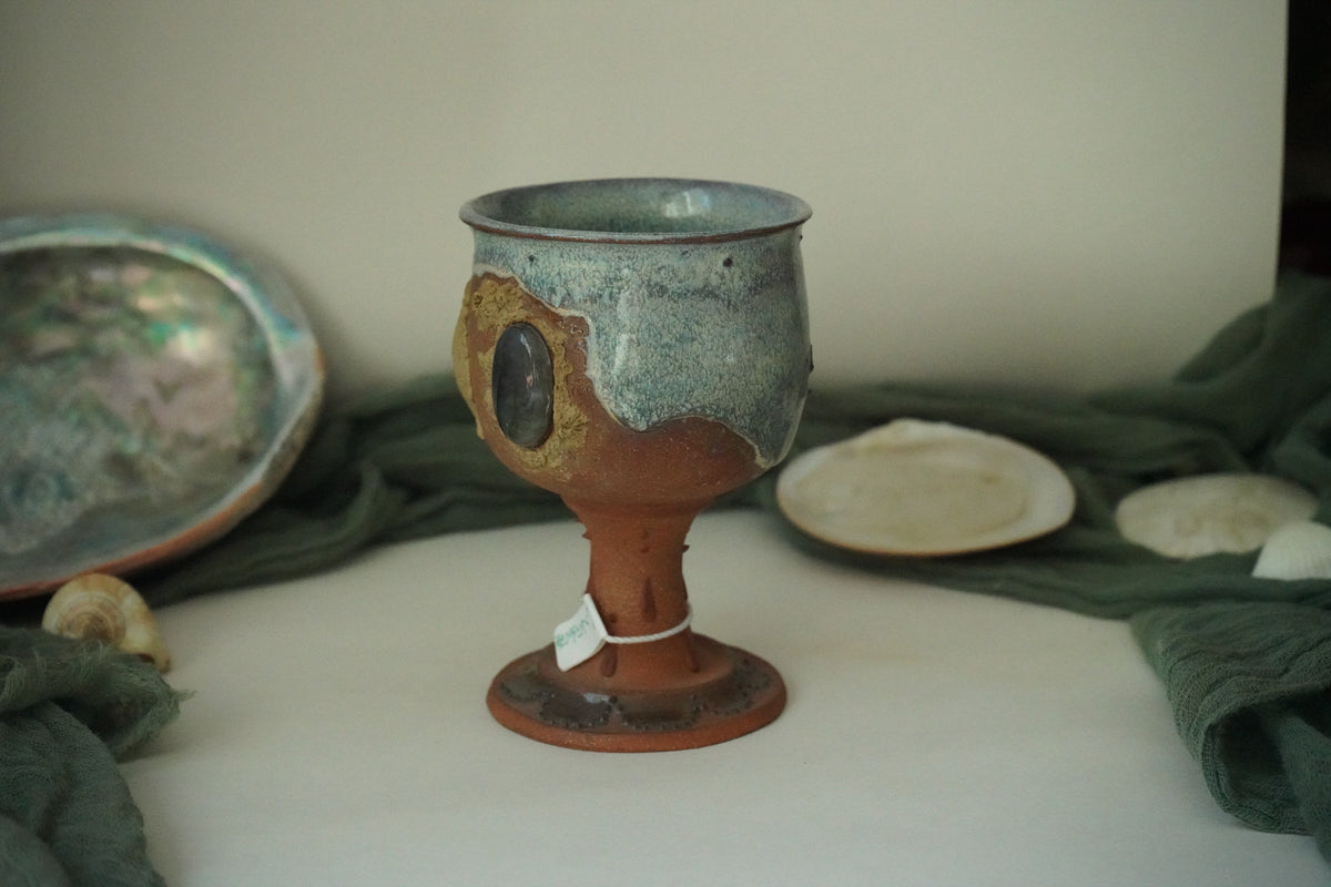 Edge of the ocean Labradorite Chalice